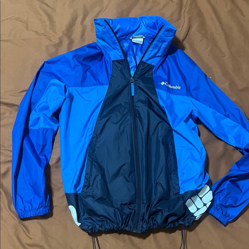Columbia Packable Blue and Black Jacket